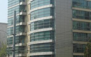  319 m2 Birou - Louis Blanc Office Building